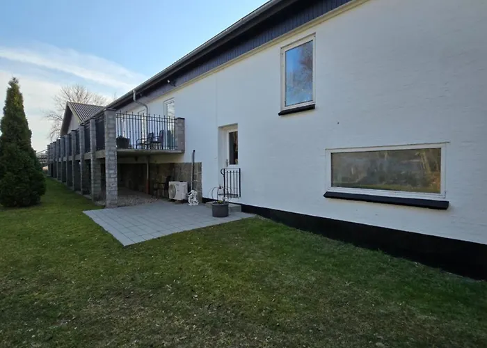 Skee Feriehus Store Merlose